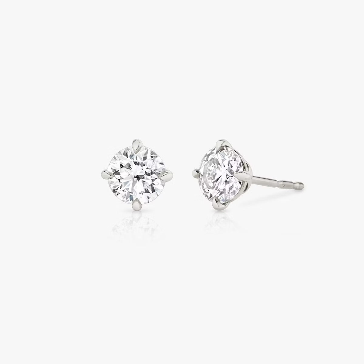 Round Solitaire Stud